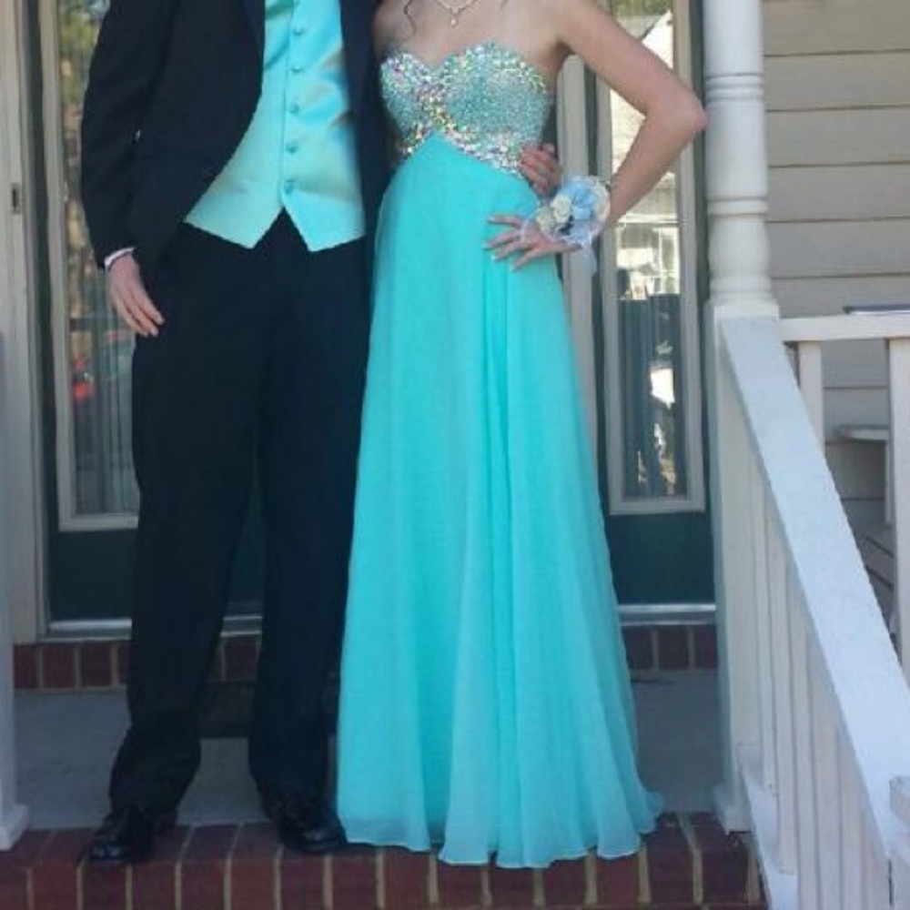 Prom dress